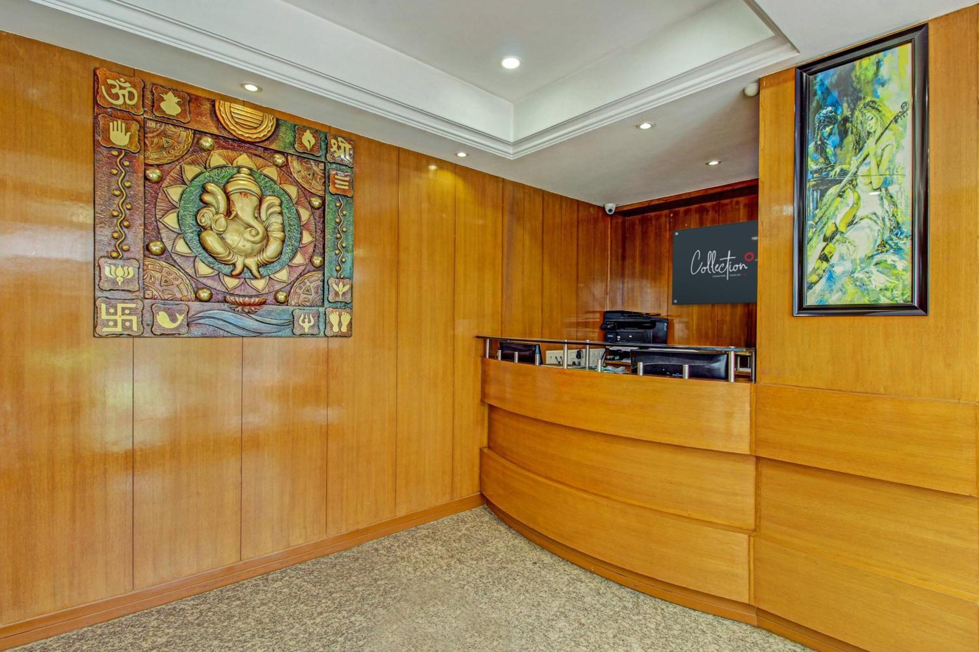 Capital O Sri Krishna Suites Near 7D Voyage Bangalore Exteriör bild
